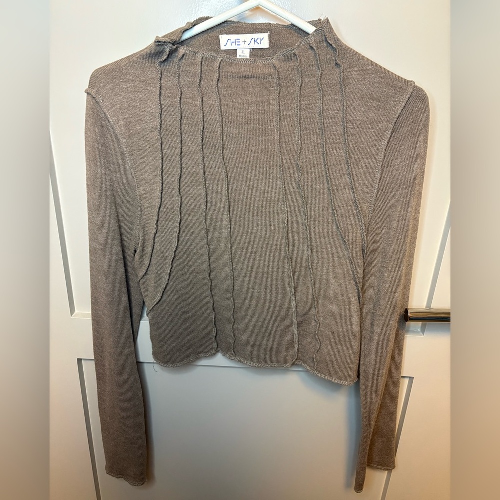 She + Sky Brown Knit Top